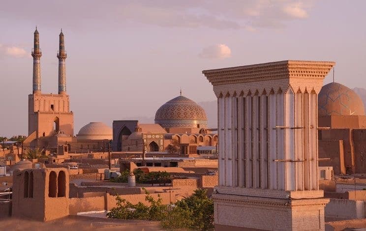 عکس تور مسافرتی سفر به یزد از تهران | شهر خشت، بادگیر و تاریخ - یزد